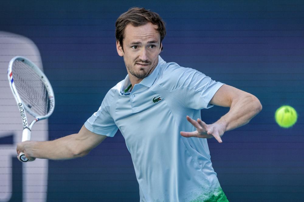 勇士战术轮换优化，末节得分能力提升